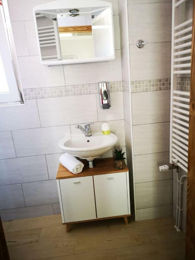 Apartman Borna Otočac Exterior foto